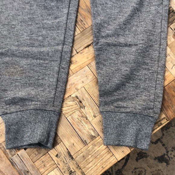 BDG Heather Gray Joggers NWOT Size Medium - Picture 3 of 10